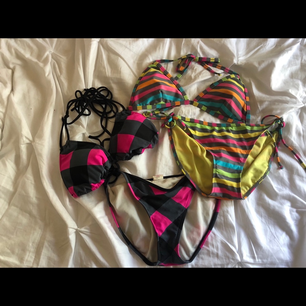 Triangle Tops w/ Side Tie Bottoms: M